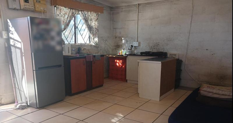 1 Bedroom Property for Sale in Kalkfontein Western Cape